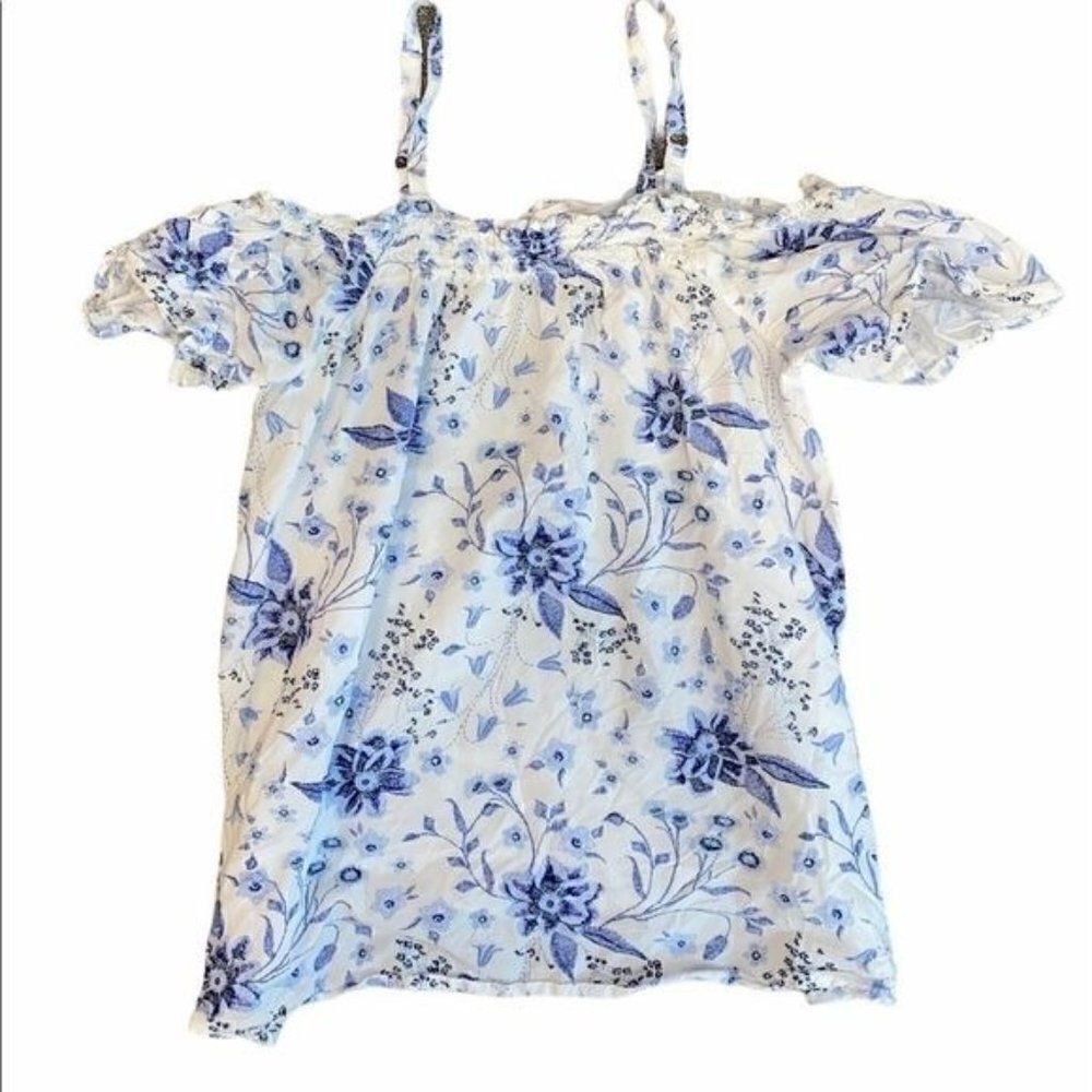 Old navy cold shoulder ruffle top